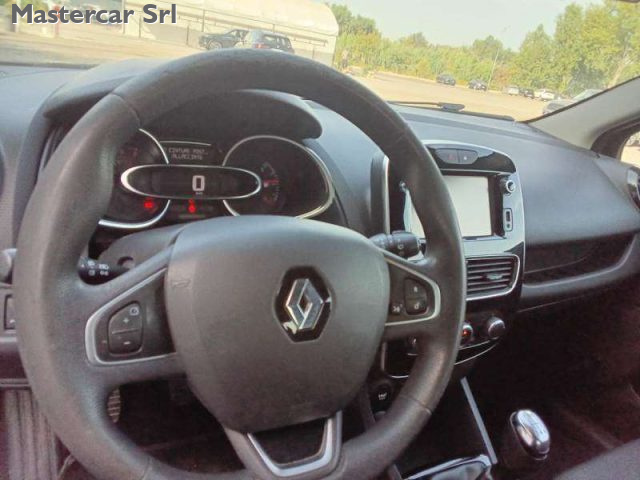 RENAULT Clio usata, con Alzacristalli elettrici
