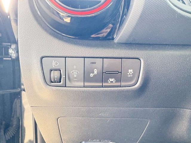 HYUNDAI Kona usata, con Vivavoce