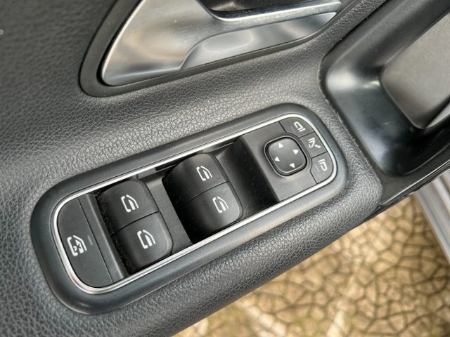 MERCEDES-BENZ A 180 usata 18