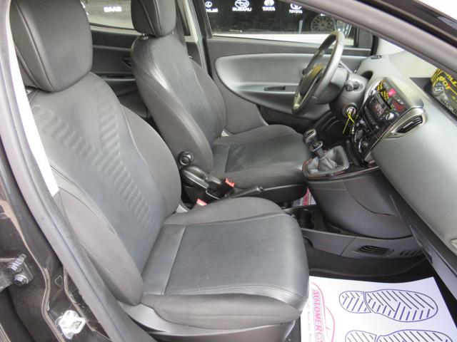 LANCIA Ypsilon usata, con Specchietti laterali elettrici