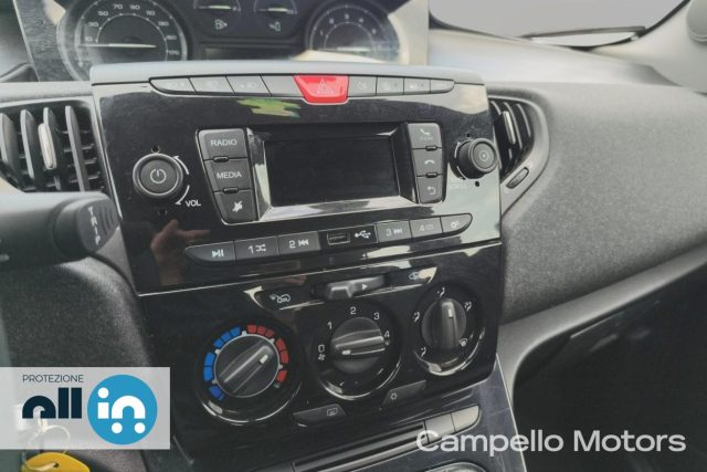 LANCIA Ypsilon usata 9