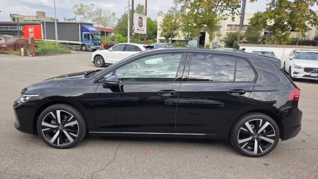 VOLKSWAGEN Golf usata, con Airbag laterali