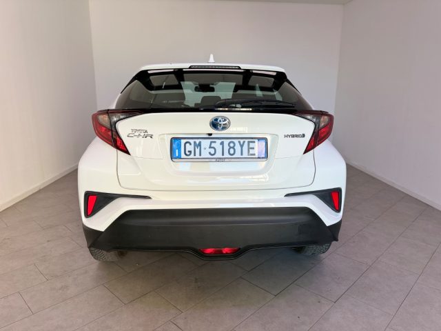TOYOTA C-HR usata 12