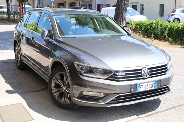 VOLKSWAGEN Passat Alltrack usata, con Cruise Control