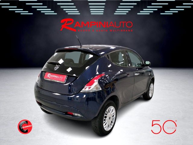 LANCIA Ypsilon usata, con ESP