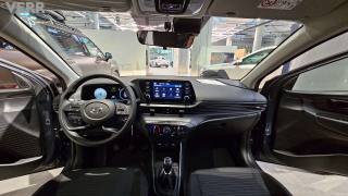 HYUNDAI i20 usata, con Autoradio