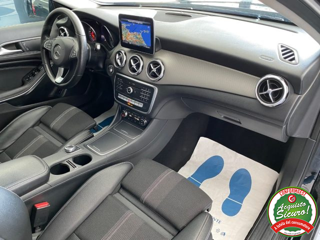 MERCEDES-BENZ GLA 200 usata, con Controllo automatico clima