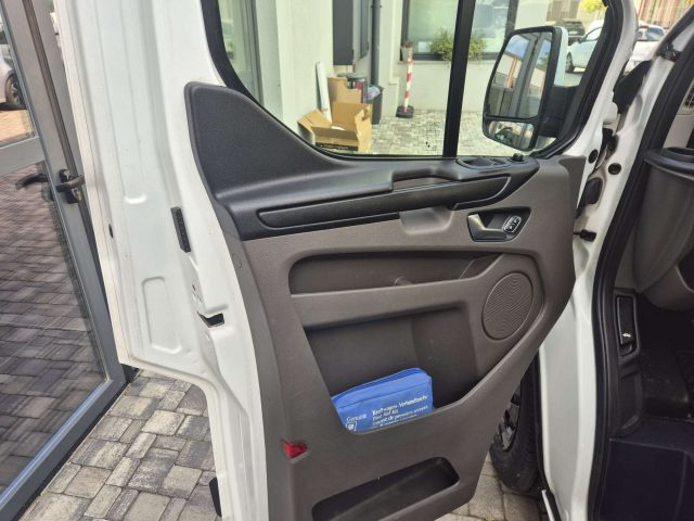 FORD Transit Custom usata, con Antifurto