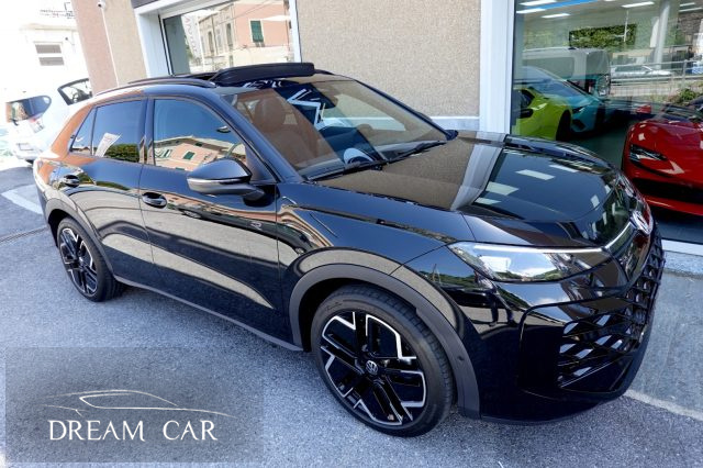 VOLKSWAGEN T-Roc usata, con Autoradio