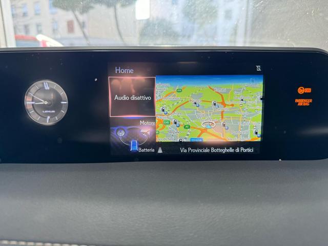 LEXUS UX 250h usata, con Climatizzatore