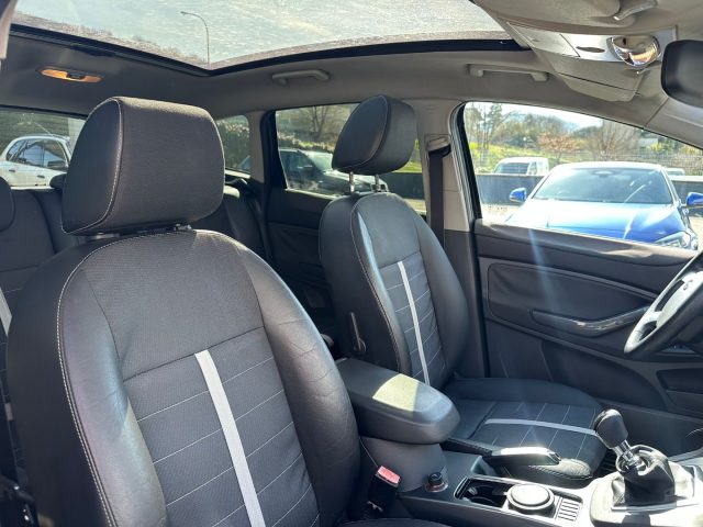FORD Kuga usata, con Fendinebbia