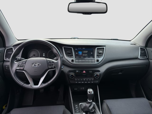 HYUNDAI Tucson usata 11