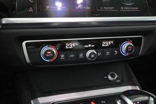 AUDI Q3 usata 10