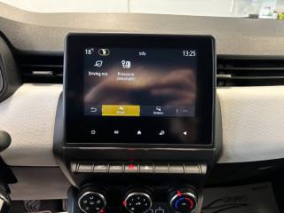 RENAULT Clio usata, con Servosterzo