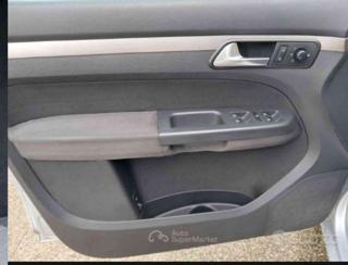 VOLKSWAGEN Touran usata 20