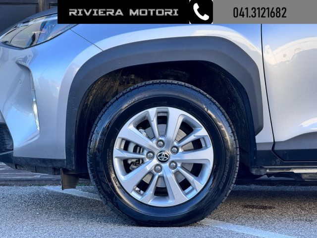TOYOTA Yaris Cross usata, con Fendinebbia