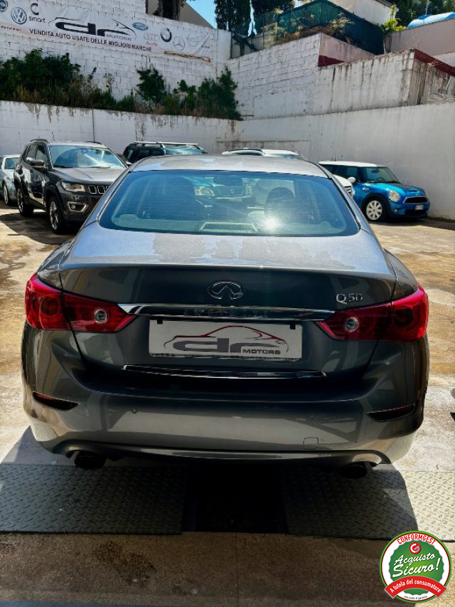 INFINITI Q50 usata, con Autoradio