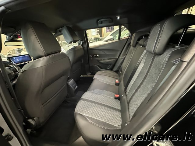 PEUGEOT 2008 usata, con Sedili sportivi