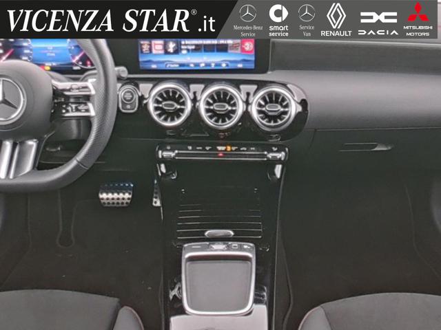 MERCEDES-BENZ CLA 200 usata, con Chiusura centralizzata