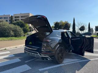 LAMBORGHINI Urus usata, con Tettuccio apribile