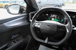 OPEL Mokka-e usata, con USB
