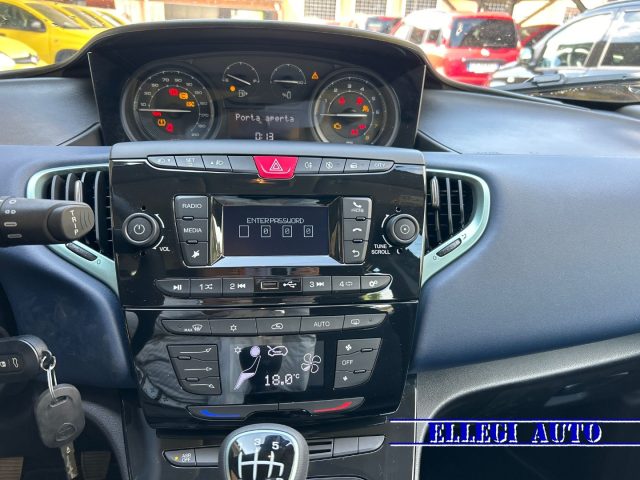 LANCIA Ypsilon usata, con Climatizzatore automatico, 2 zone