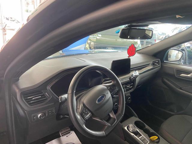 FORD Kuga usata, con Boardcomputer