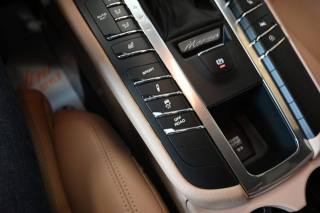 PORSCHE Macan usata 61