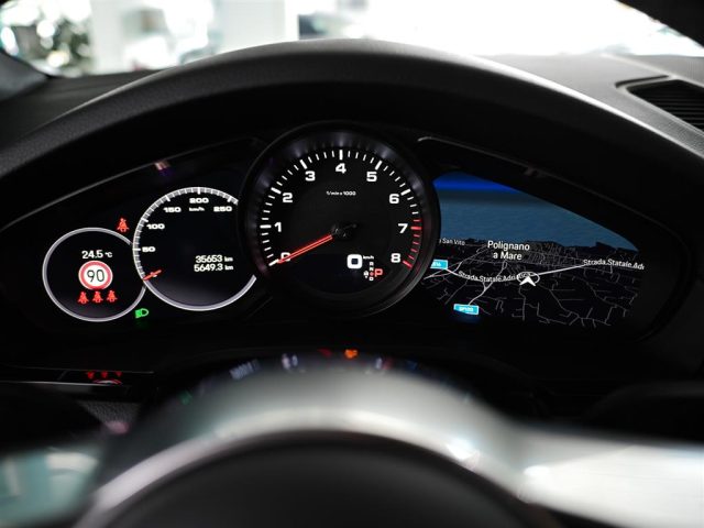 PORSCHE Cayenne usata, con Sedile posteriore sdoppiato