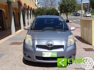 TOYOTA Yaris usata, con Airbag
