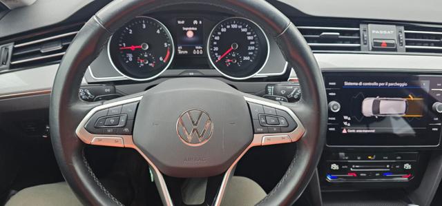 VOLKSWAGEN Passat Variant usata, con Cruise Control