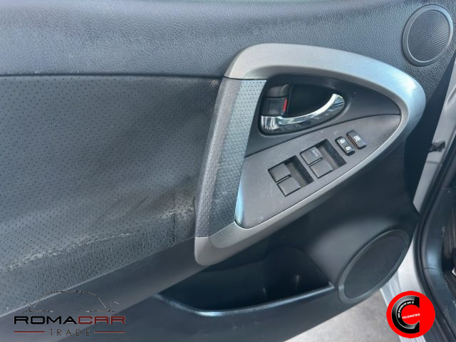 TOYOTA RAV 4 usata, con Cruise Control