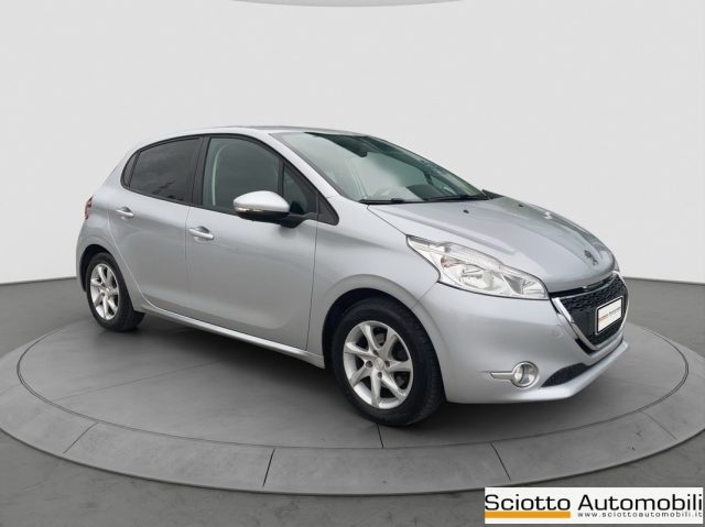 PEUGEOT 208 usata, con Controllo trazione