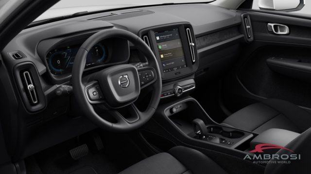 VOLVO XC40 usata 8