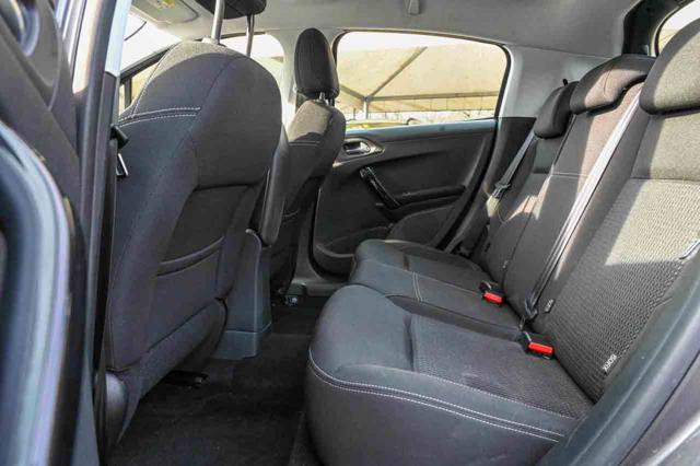 PEUGEOT 208 usata, con Climatizzatore