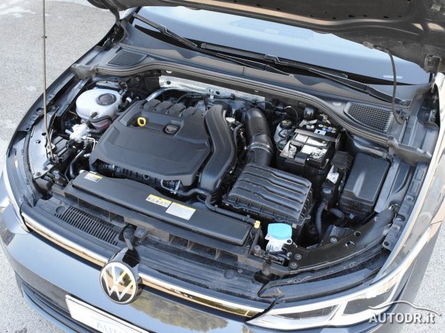 VOLKSWAGEN Golf usata, con Frenata d