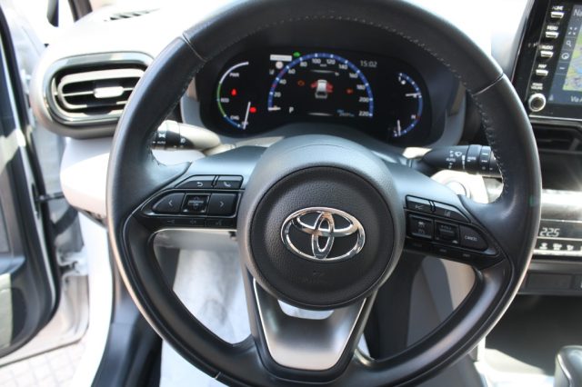 TOYOTA Yaris Cross usata, con Sensori di parcheggio posteriori