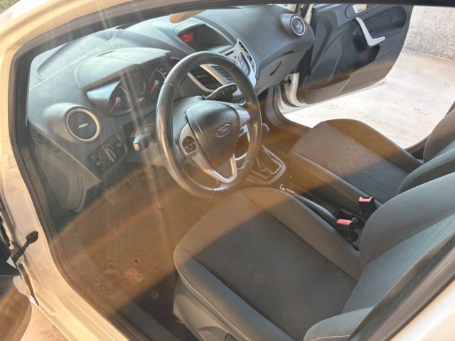 FORD Fiesta usata, con ESP