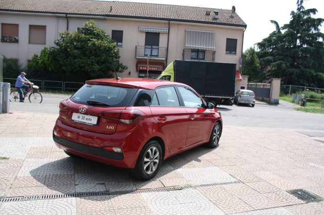 HYUNDAI i20 usata, con Antifurto