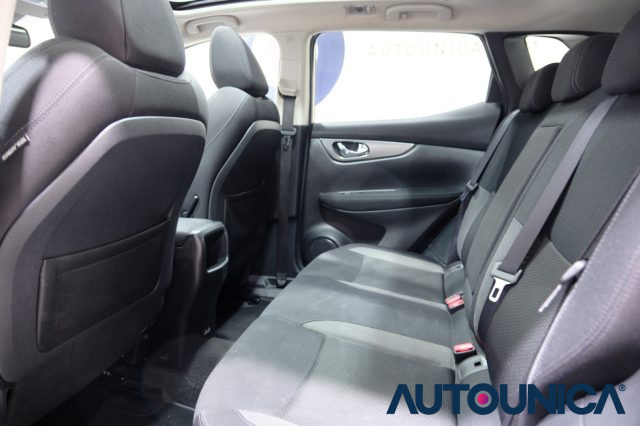NISSAN Qashqai usata, con Tetto panorama