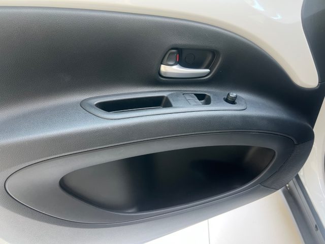 TOYOTA Aygo X usata, con Fari LED