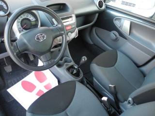 TOYOTA Aygo usata, con Servosterzo