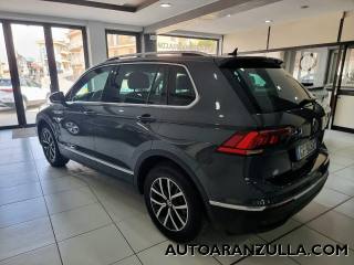 VOLKSWAGEN Tiguan usata, con Autoradio