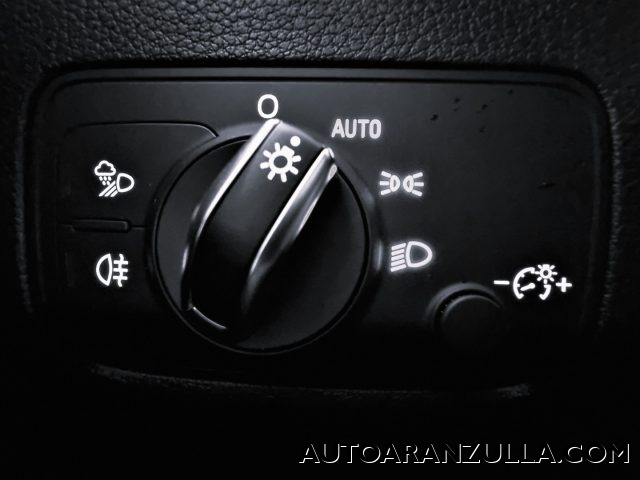 AUDI Q2 usata, con USB
