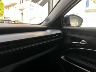 JEEP Avenger usata, con Bracciolo