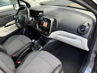 RENAULT Captur usata, con Controllo automatico clima