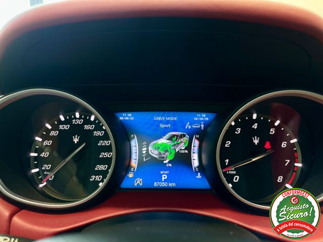 MASERATI Levante usata, con Touch screen