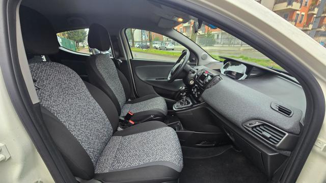 LANCIA Ypsilon usata, con Servosterzo