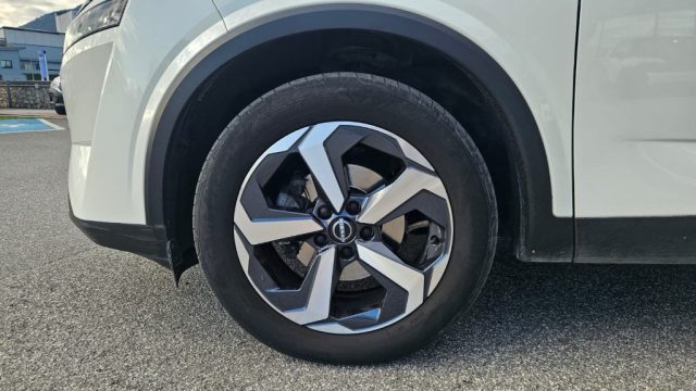 NISSAN Qashqai usata, con USB