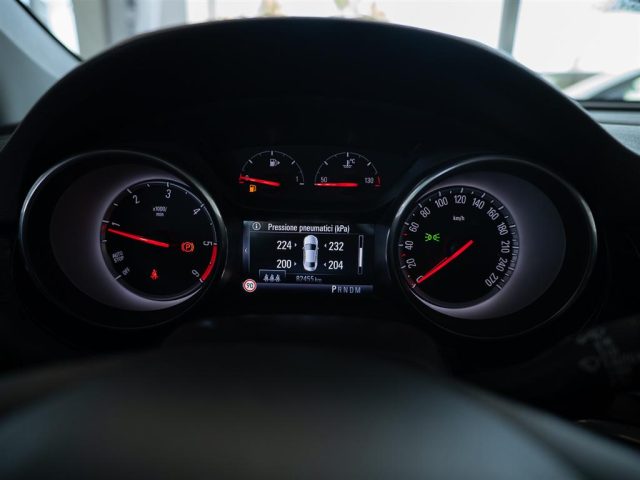 OPEL Astra usata, con Volante multifunzione